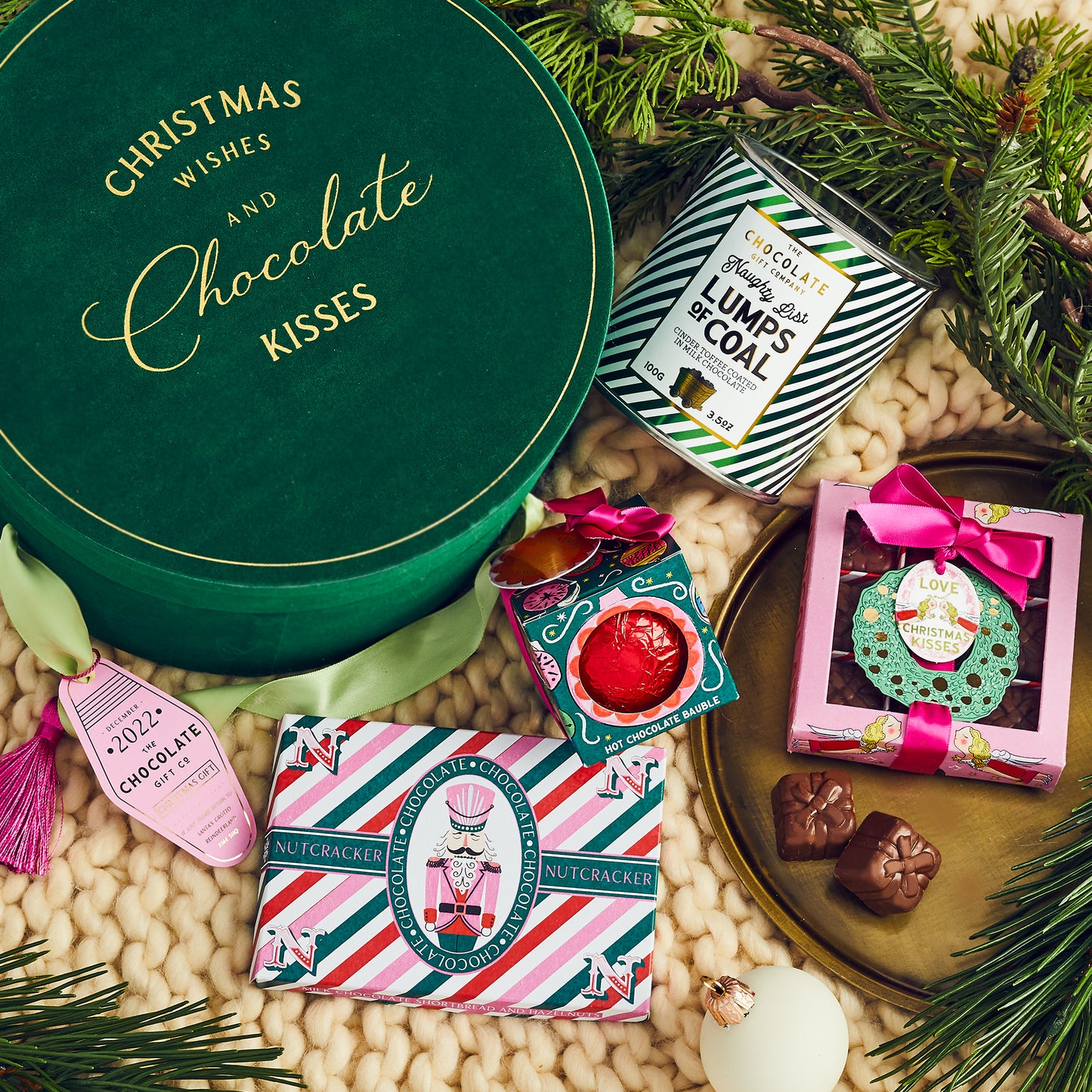THE STUNNING CHRISTMAS HAT BOX - GREEN