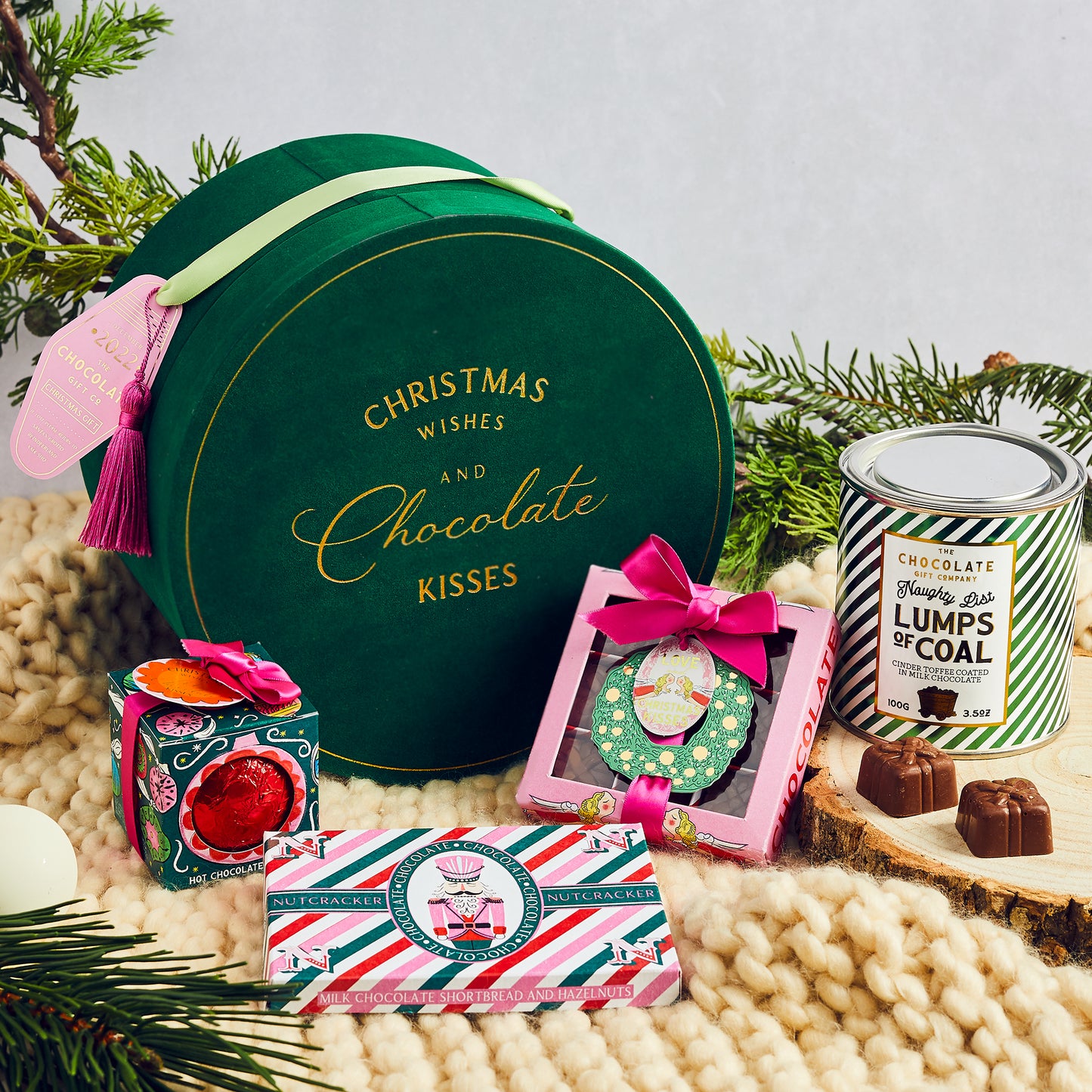 THE STUNNING CHRISTMAS HAT BOX - GREEN