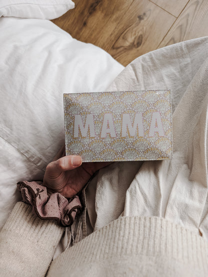 'MAMA' tin of truffles